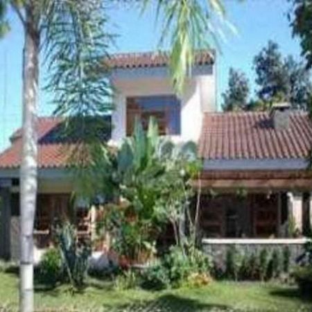 Five Cloves Pool Villa Lembang Esterno foto